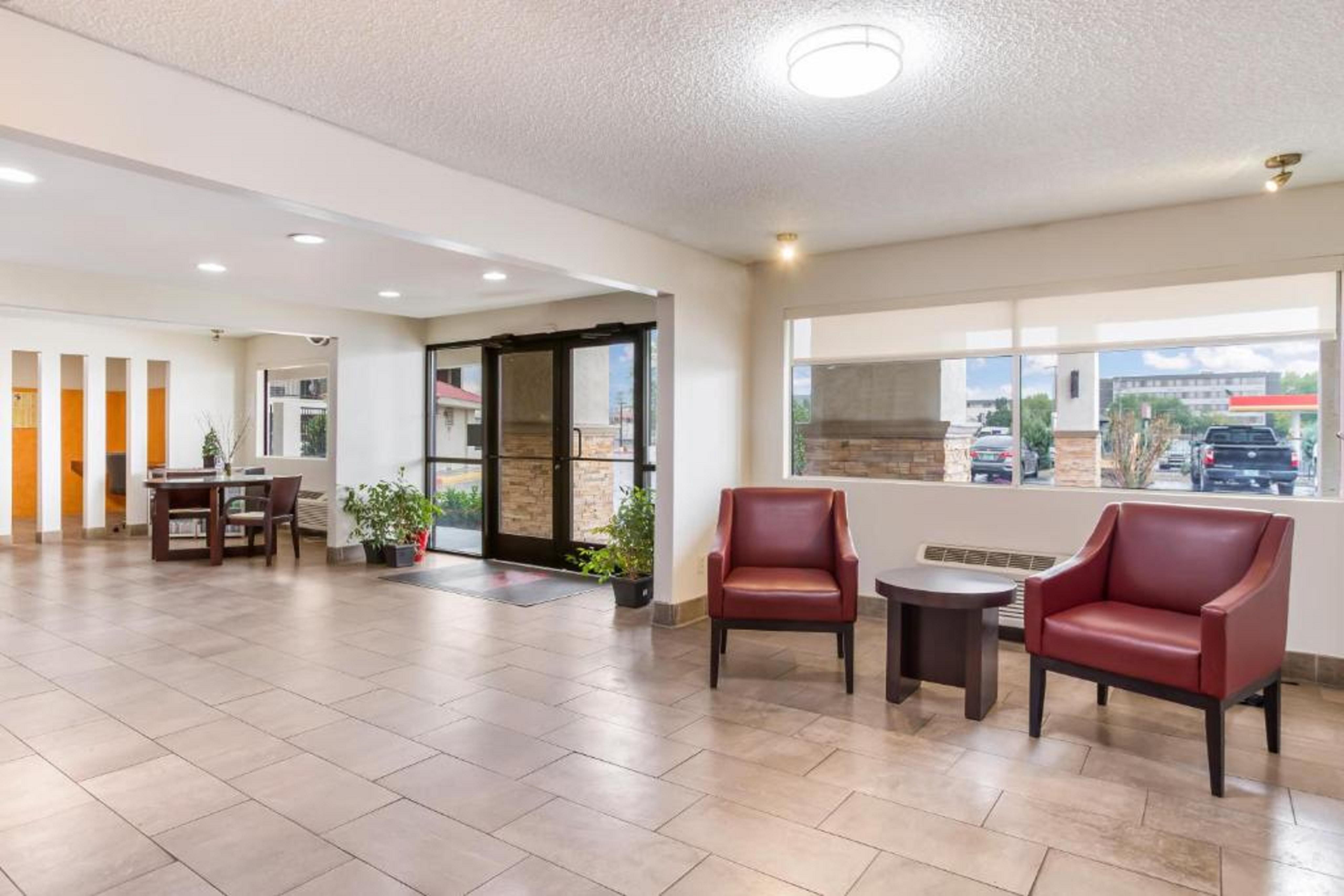 Red Roof Inn Albuquerque - Midtown Εξωτερικό φωτογραφία